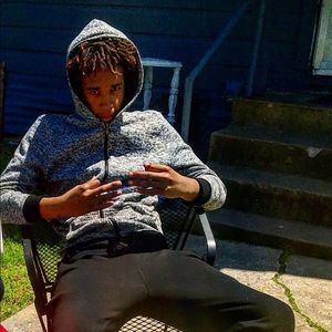 Meet your Posher, Ronny